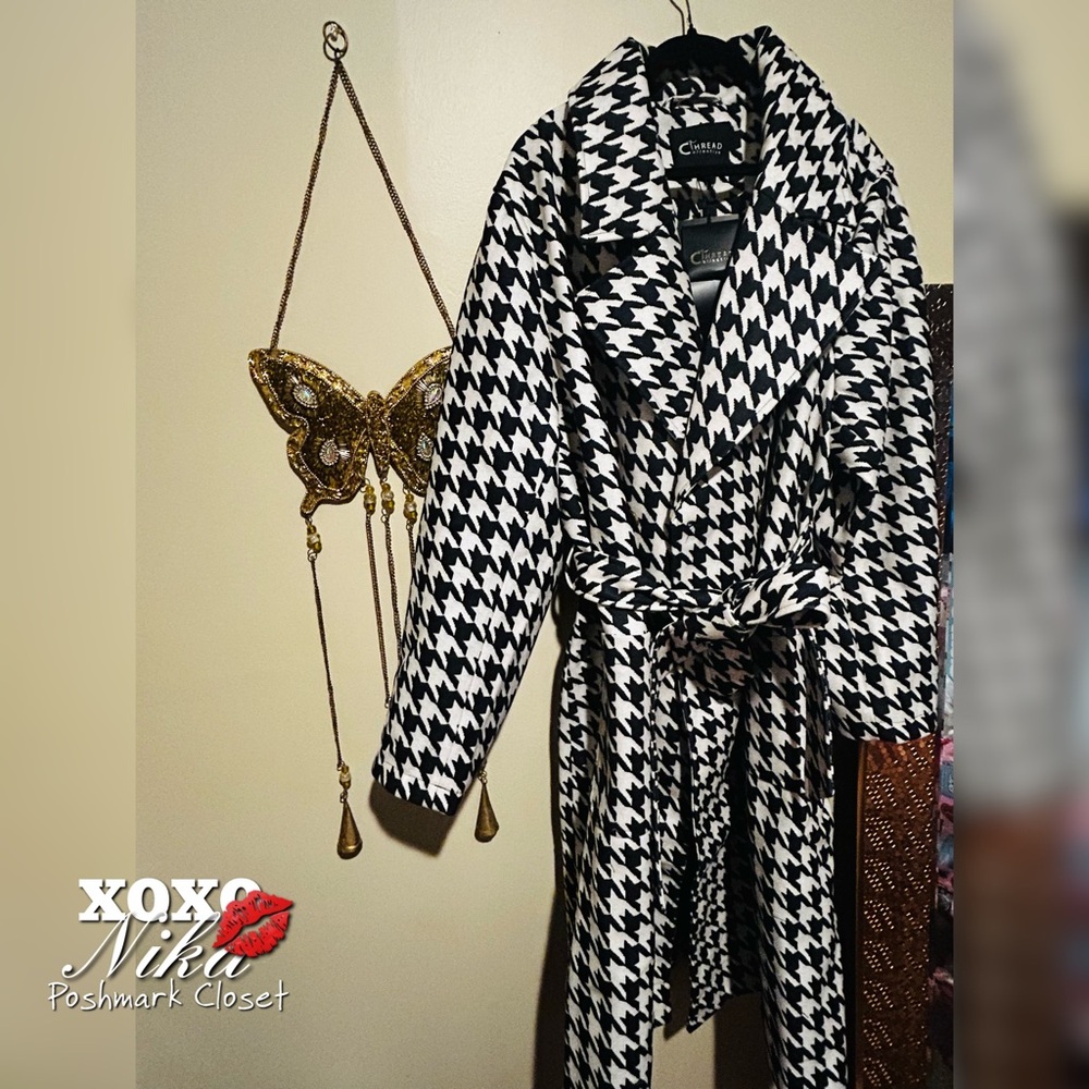Thread Collective Women’s  Houndstooth Trench Coat - Size 3X